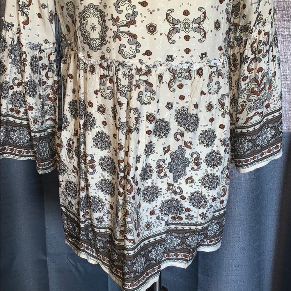 Womens Doe & Rae Top - Picture 5 of 6